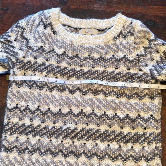 LOFT Ivory and Taupe Knit Sweater - Picture 6 of 6
